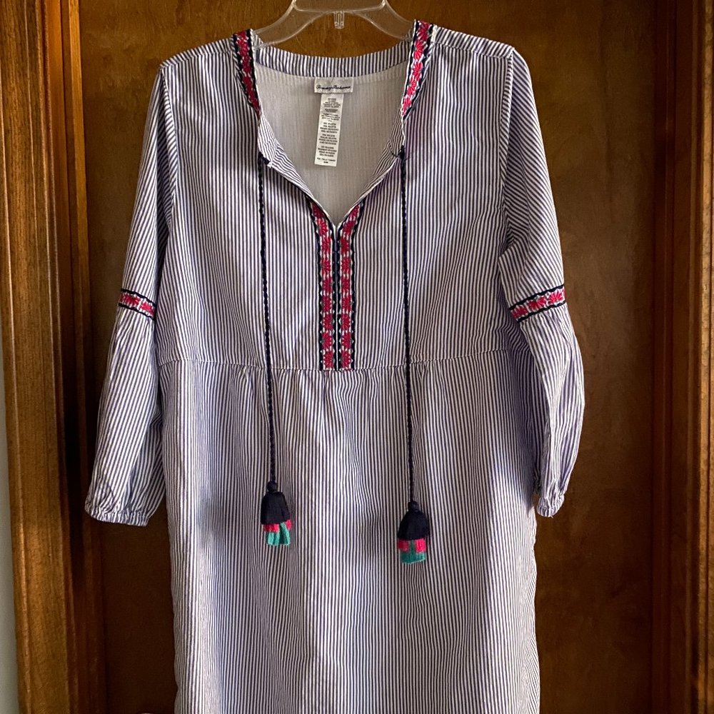 Tommy Bahama split neck dress with tassels - SIZE MEDIUM
